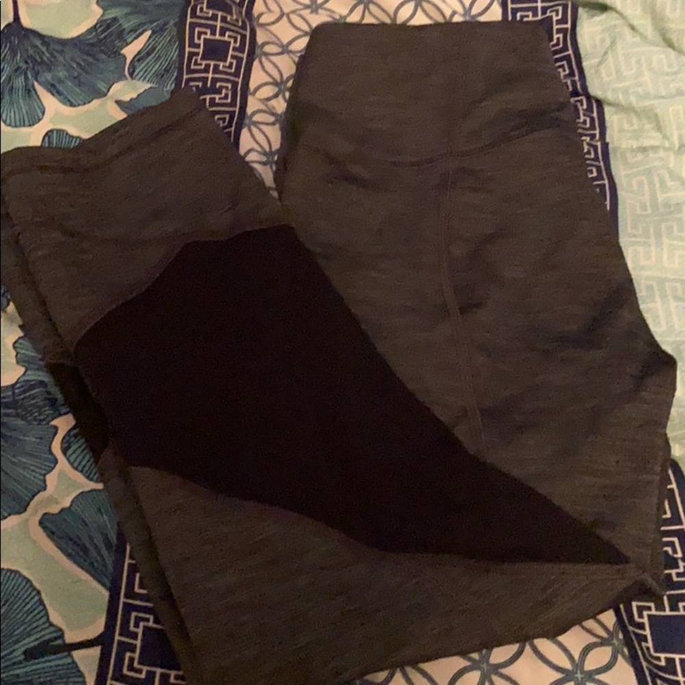 Lulu lemon pace rival Capri leggings